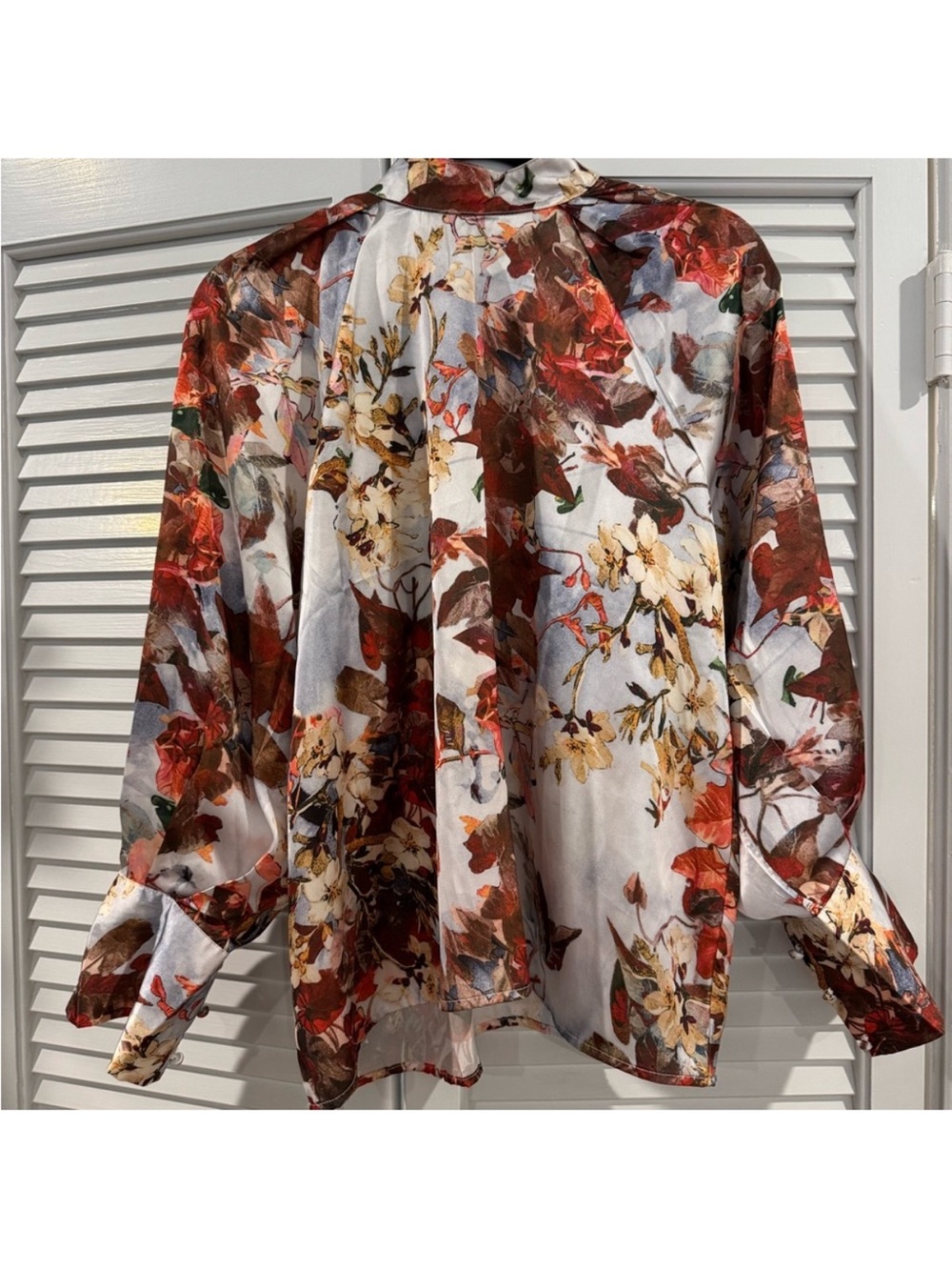 Molly Bracken turtleneck floral flowy oversized blouse xs